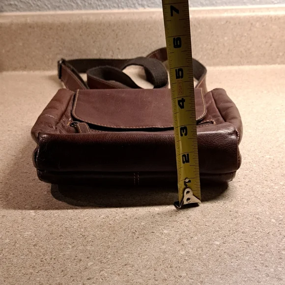 Jack George Leather Crossbody Bag - Picture 5 of 14